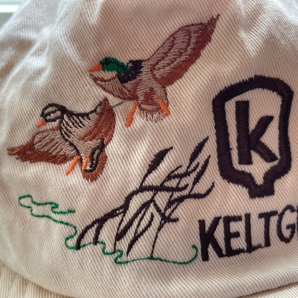 Vintage Keltjen tan embroidered snap back hat. Size large/X-Large. Made in USA - Picture 3 of 5